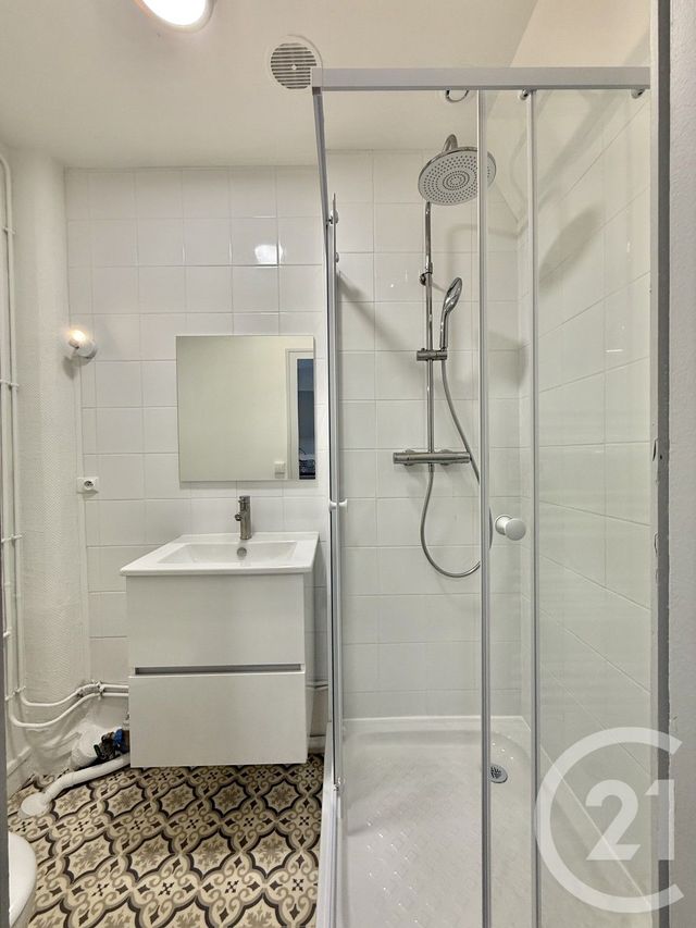 Appartement Studio à louer - 1 pièce - 25.34 m2 - MOULINS - 03 - AUVERGNE - Century 21 Pierre Immobilier