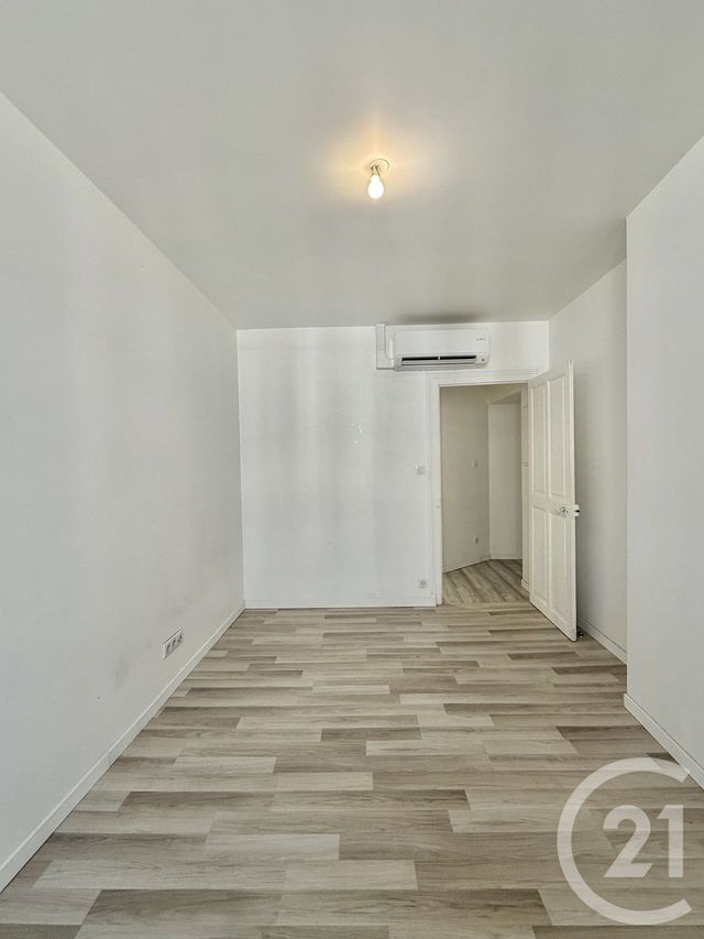 Appartement F4 à louer - 4 pièces - 71.5 m2 - MOULINS - 03 - AUVERGNE - Century 21 Pierre Immobilier