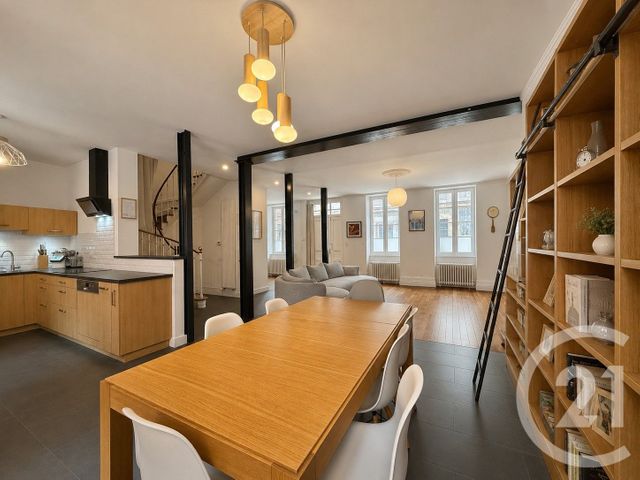 maison à vendre - 8 pièces - 191.9 m2 - MOULINS - 03 - AUVERGNE - Century 21 Pierre Immobilier