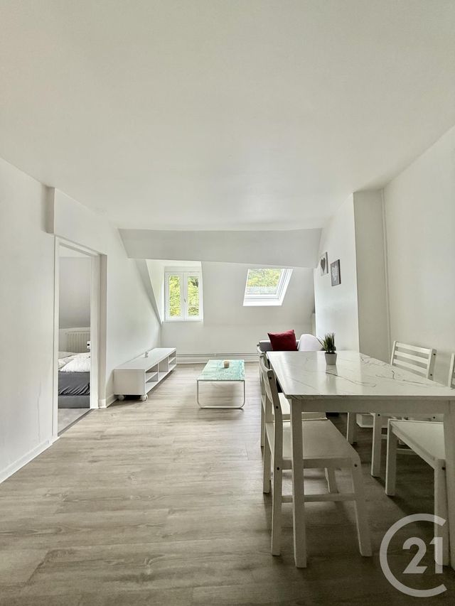 Appartement F2 à louer - 2 pièces - 25.63 m2 - MOULINS - 03 - AUVERGNE - Century 21 Pierre Immobilier