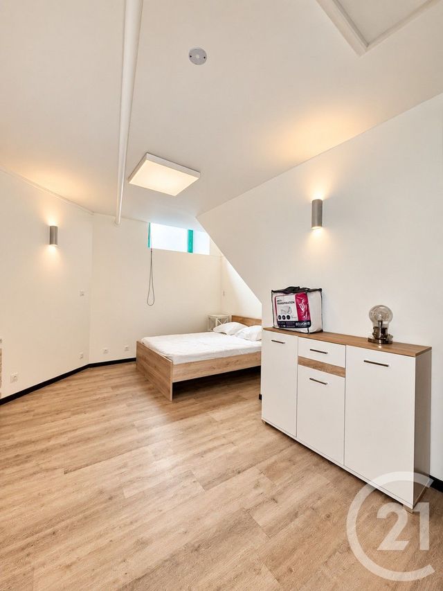 Appartement F2 à louer - 2 pièces - 61.58 m2 - MOULINS - 03 - AUVERGNE - Century 21 Pierre Immobilier