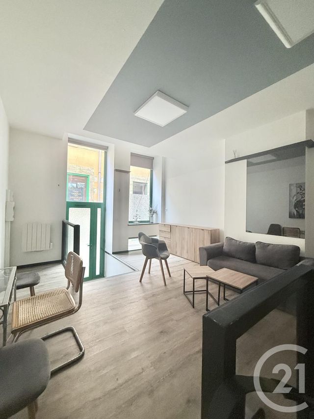 Appartement F2 à louer - 2 pièces - 61.58 m2 - MOULINS - 03 - AUVERGNE - Century 21 Pierre Immobilier