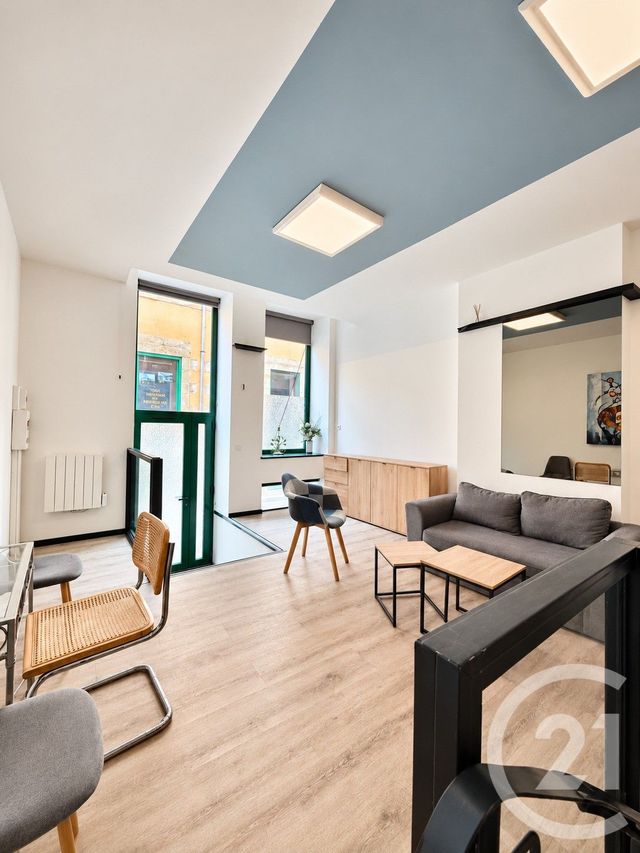 Appartement F2 à louer - 2 pièces - 61.58 m2 - MOULINS - 03 - AUVERGNE - Century 21 Pierre Immobilier