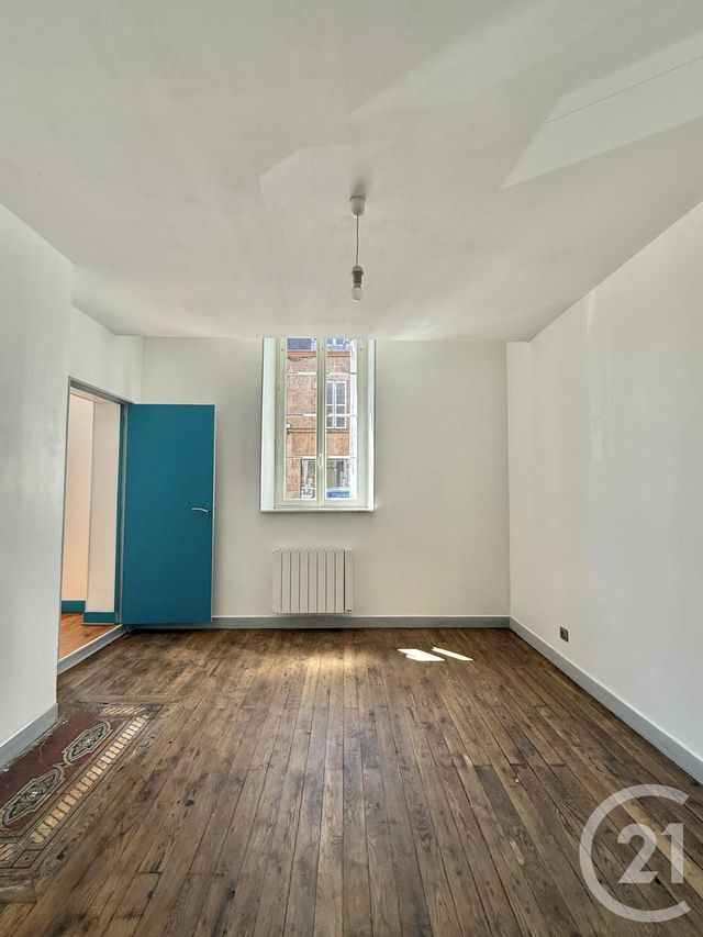 Appartement F3 à louer - 3 pièces - 68.24 m2 - MOULINS - 03 - AUVERGNE - Century 21 Pierre Immobilier