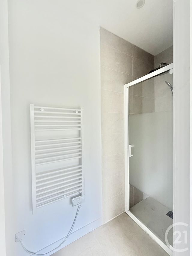 maison à louer - 4 pièces - 99.09 m2 - YZEURE - 03 - AUVERGNE - Century 21 Pierre Immobilier