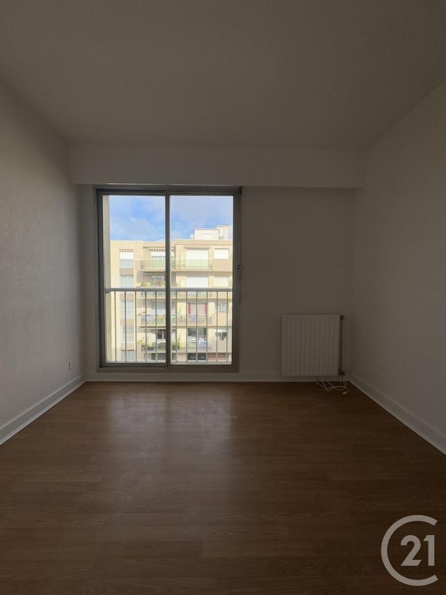 Appartement F2 à louer - 2 pièces - 47.3 m2 - MOULINS - 03 - AUVERGNE - Century 21 Pierre Immobilier