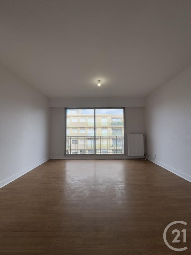Appartement F2 à louer - 2 pièces - 47.3 m2 - MOULINS - 03 - AUVERGNE - Century 21 Pierre Immobilier
