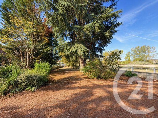 maison à vendre - 5 pièces - 149.96 m2 - YZEURE - 03 - AUVERGNE - Century 21 Pierre Immobilier