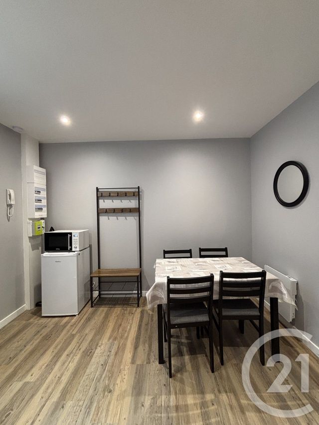 Appartement Studio à louer - 1 pièce - 31.19 m2 - MOULINS - 03 - AUVERGNE - Century 21 Pierre Immobilier