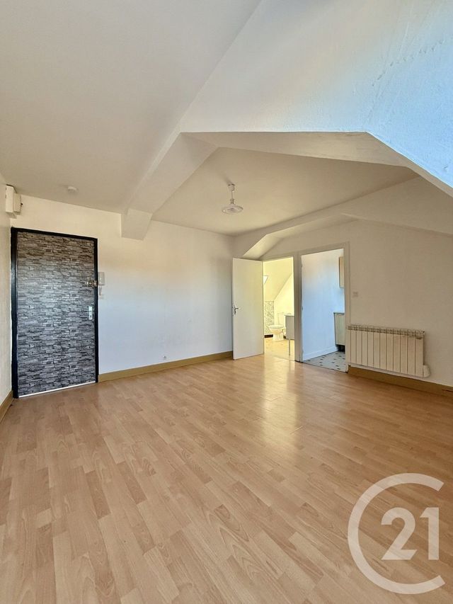 Appartement Studio à louer - 1 pièce - 28.24 m2 - MOULINS - 03 - AUVERGNE - Century 21 Pierre Immobilier
