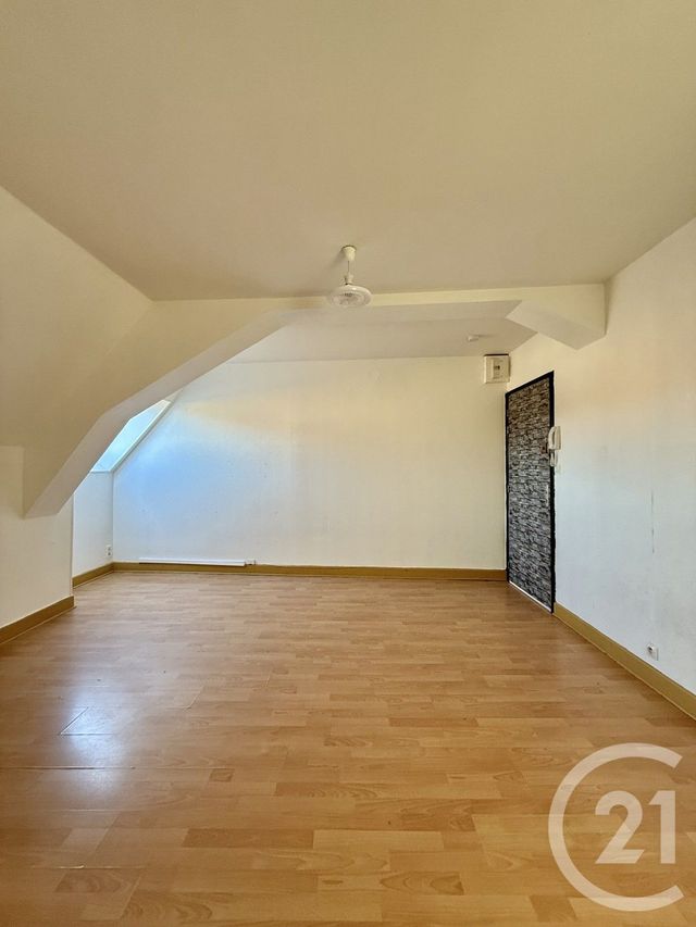 Appartement Studio à louer - 1 pièce - 28.24 m2 - MOULINS - 03 - AUVERGNE - Century 21 Pierre Immobilier