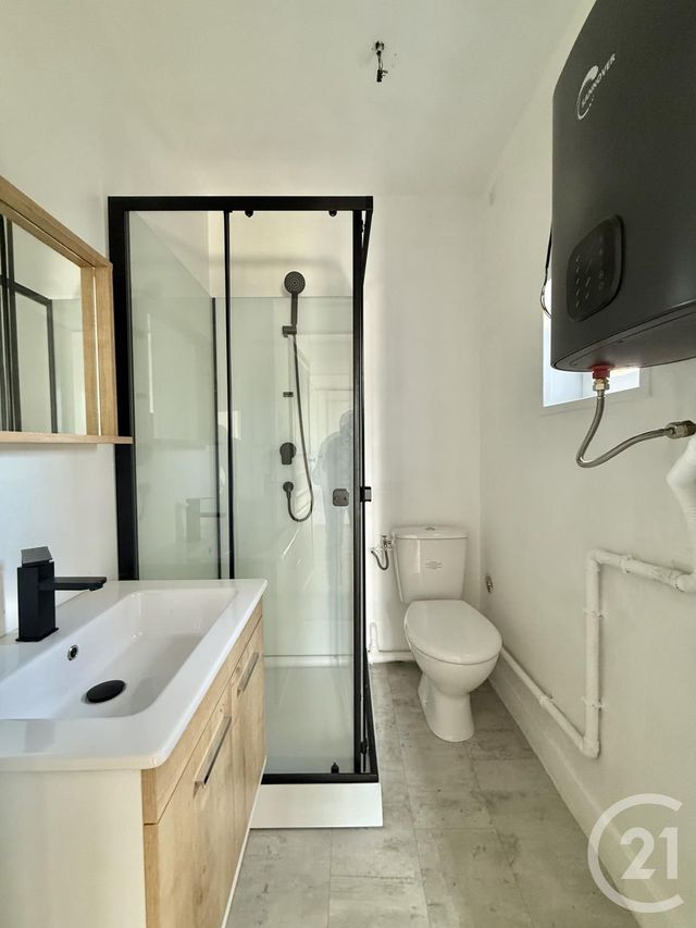 Appartement F2 à louer - 2 pièces - 26.58 m2 - YZEURE - 03 - AUVERGNE - Century 21 Pierre Immobilier
