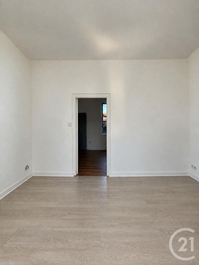 Appartement F2 à louer - 2 pièces - 26.58 m2 - YZEURE - 03 - AUVERGNE - Century 21 Pierre Immobilier