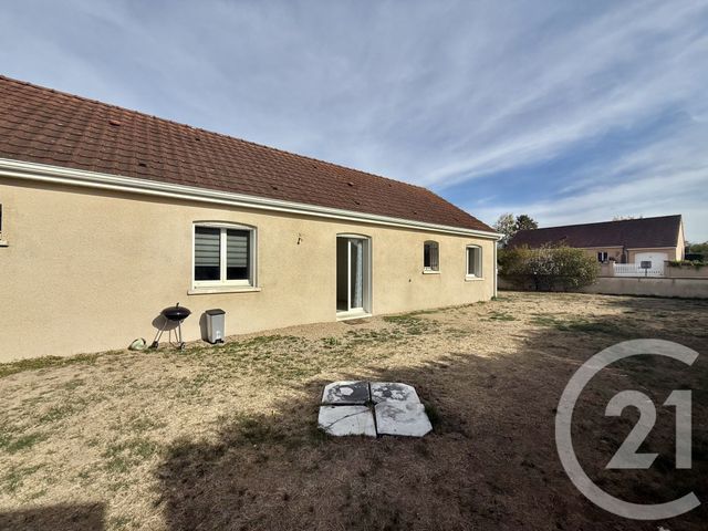maison à vendre - 4 pièces - 88.0 m2 - YZEURE - 03 - AUVERGNE - Century 21 Pierre Immobilier
