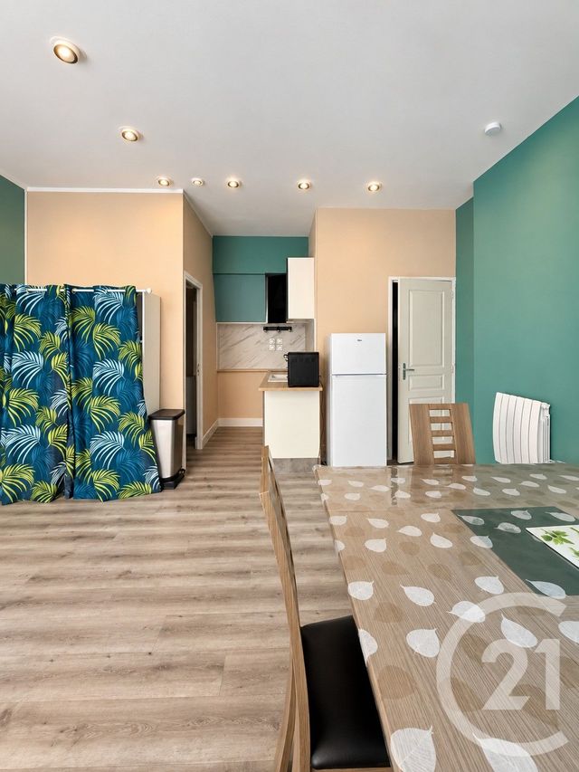 Appartement F2 à louer - 2 pièces - 50.65 m2 - MOULINS - 03 - AUVERGNE - Century 21 Pierre Immobilier