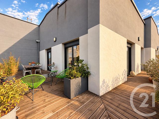 Appartement F3 à louer - 3 pièces - 98.12 m2 - MOULINS - 03 - AUVERGNE - Century 21 Pierre Immobilier
