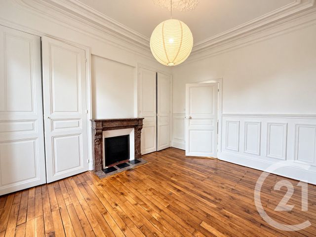 maison à vendre - 6 pièces - 151.5 m2 - MOULINS - 03 - AUVERGNE - Century 21 Pierre Immobilier