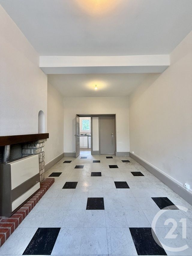 Appartement F1 à louer - 1 pièce - 29.87 m2 - MOULINS - 03 - AUVERGNE - Century 21 Pierre Immobilier