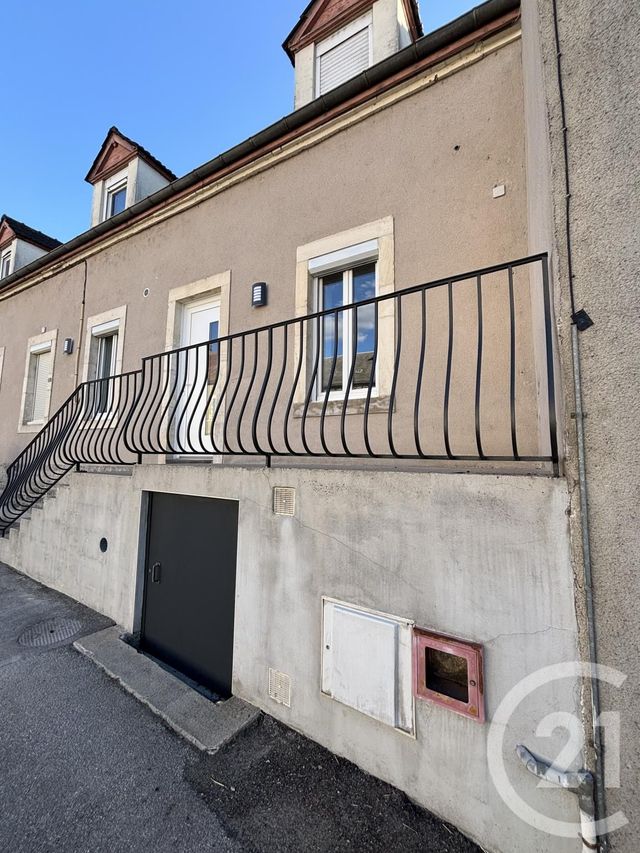 maison à louer - 3 pièces - 73.12 m2 - DOMPIERRE SUR BESBRE - 03 - AUVERGNE - Century 21 Pierre Immobilier