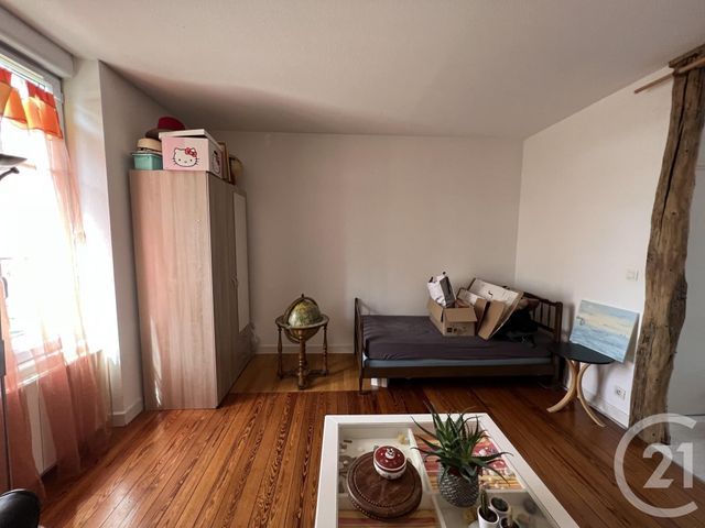 Appartement F1 à louer - 1 pièce - 30.8 m2 - MOULINS - 03 - AUVERGNE - Century 21 Pierre Immobilier