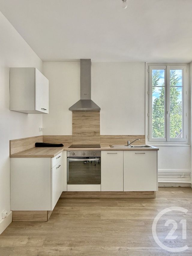 Appartement F2 à louer - 2 pièces - 48.0 m2 - MOULINS - 03 - AUVERGNE - Century 21 Pierre Immobilier