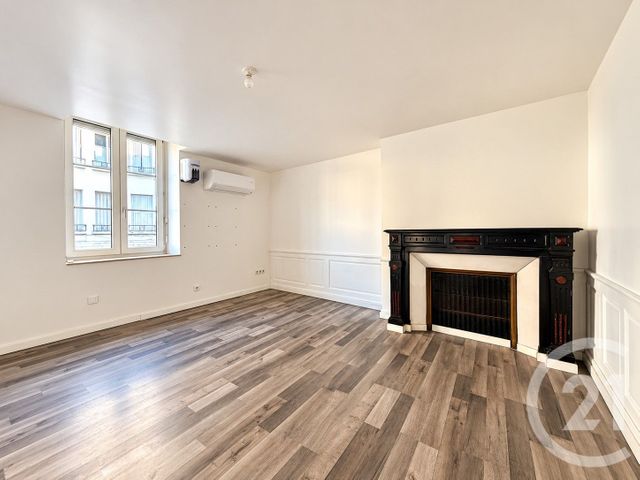 Appartement F4 à louer - 4 pièces - 70.79 m2 - MOULINS - 03 - AUVERGNE - Century 21 Pierre Immobilier