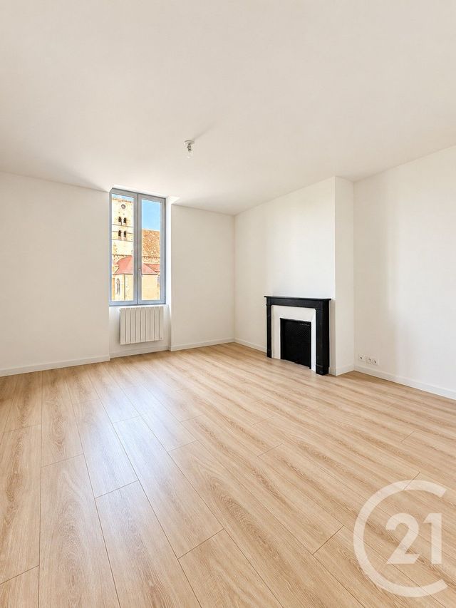 Appartement F4 à louer - 4 pièces - 89.5 m2 - YZEURE - 03 - AUVERGNE - Century 21 Pierre Immobilier