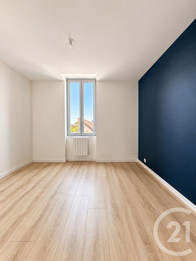 Appartement F4 à louer - 4 pièces - 89.5 m2 - YZEURE - 03 - AUVERGNE - Century 21 Pierre Immobilier