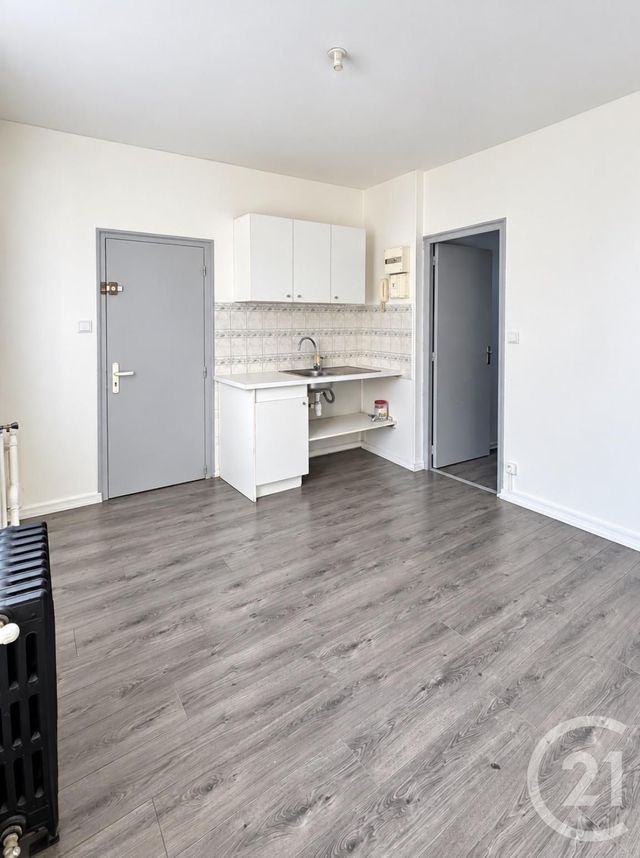 Appartement F2 à louer YZEURE