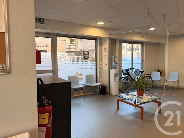 commerce à louer - 165.0 m2 - MOULINS - 03 - AUVERGNE - Century 21 Pierre Immobilier