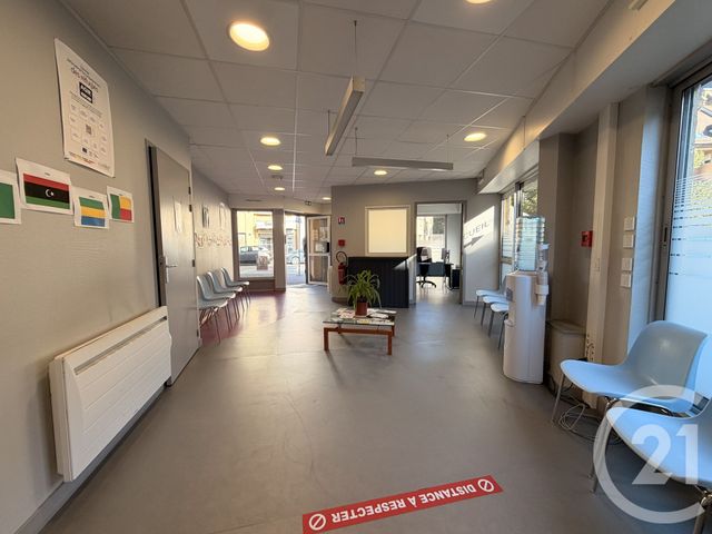 commerce à louer - 165.0 m2 - MOULINS - 03 - AUVERGNE - Century 21 Pierre Immobilier