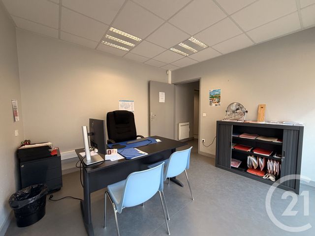 commerce à louer - 165.0 m2 - MOULINS - 03 - AUVERGNE - Century 21 Pierre Immobilier