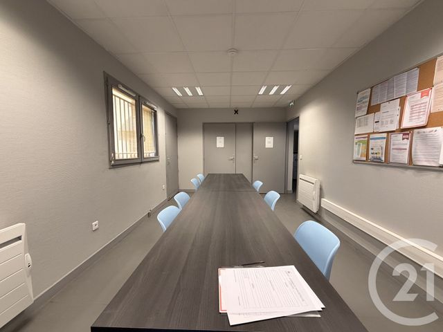 commerce à louer - 165.0 m2 - MOULINS - 03 - AUVERGNE - Century 21 Pierre Immobilier