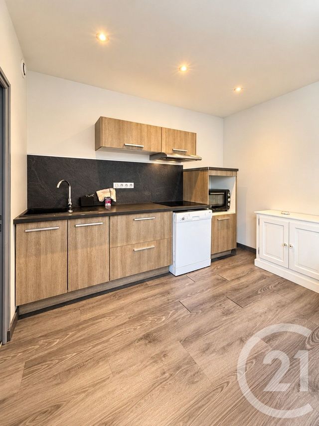 Appartement F2 à louer - 2 pièces - 39.52 m2 - MOULINS - 03 - AUVERGNE - Century 21 Pierre Immobilier