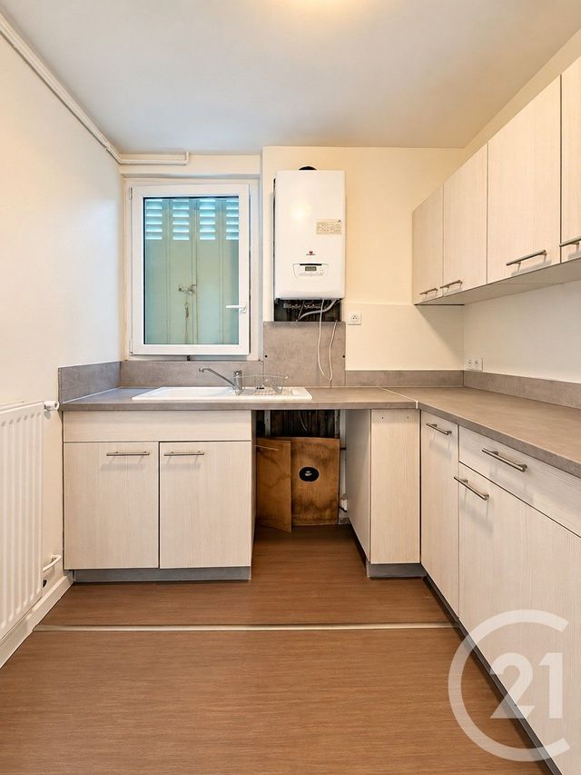 Appartement F2 à louer YZEURE