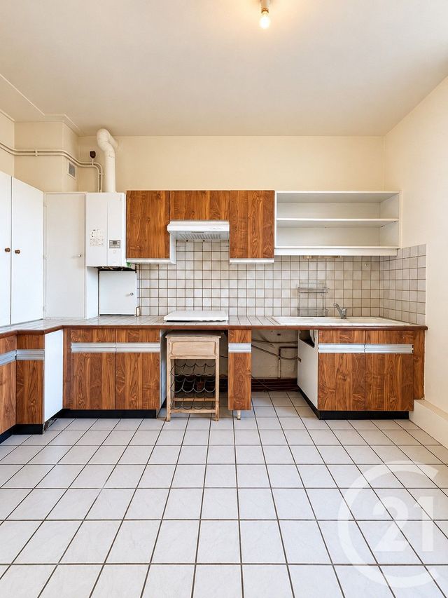 Appartement F2 à louer - 2 pièces - 45.38 m2 - YZEURE - 03 - AUVERGNE - Century 21 Pierre Immobilier