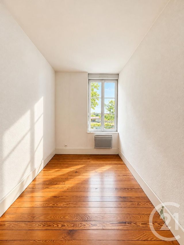 Appartement F2 à louer - 2 pièces - 36.21 m2 - MOULINS - 03 - AUVERGNE - Century 21 Pierre Immobilier