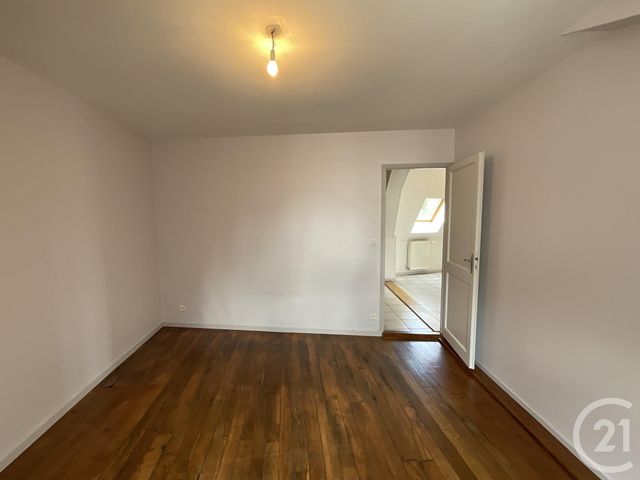 Appartement F3 à louer - 3 pièces - 64.57 m2 - MOULINS - 03 - AUVERGNE - Century 21 Pierre Immobilier