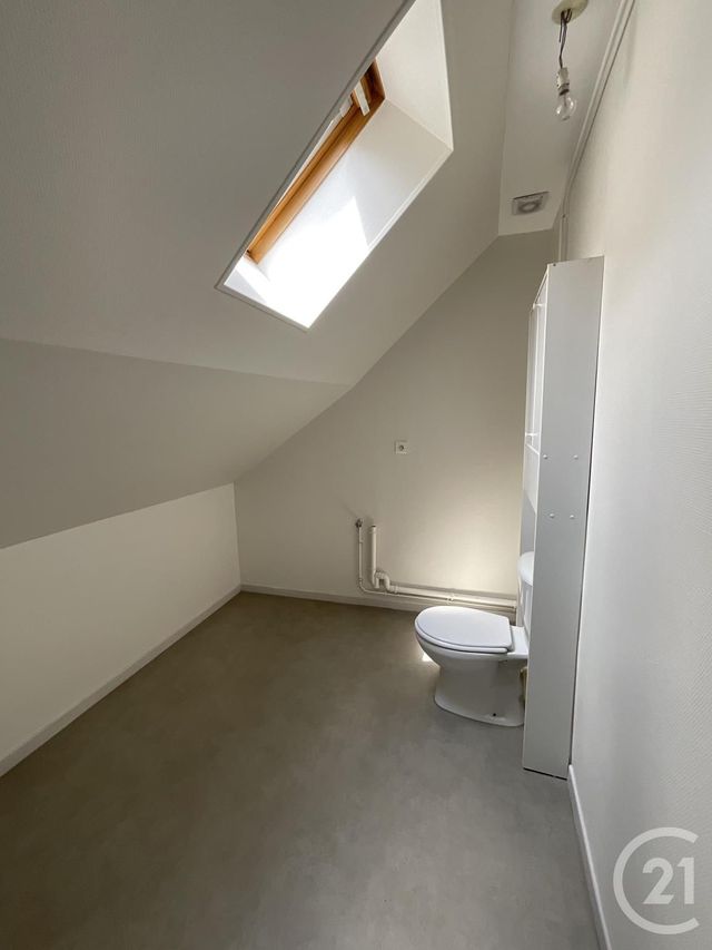 Appartement F3 à louer - 3 pièces - 64.57 m2 - MOULINS - 03 - AUVERGNE - Century 21 Pierre Immobilier